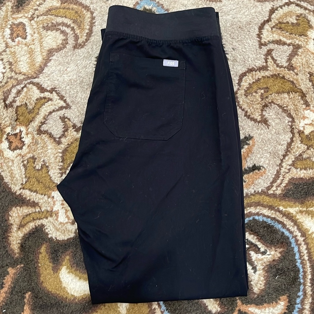 Figs basic scrub pants size L